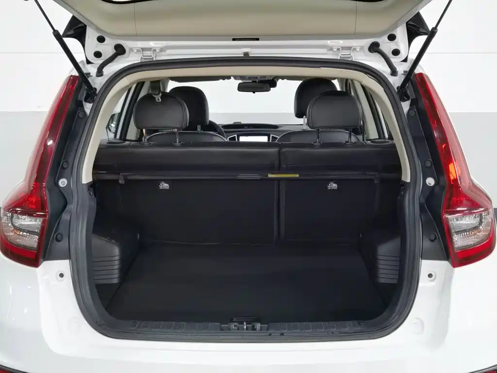 Geely Vision X6 — миниатюра 16
