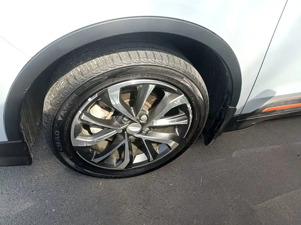 Geely Emgrand S — миниатюра 23