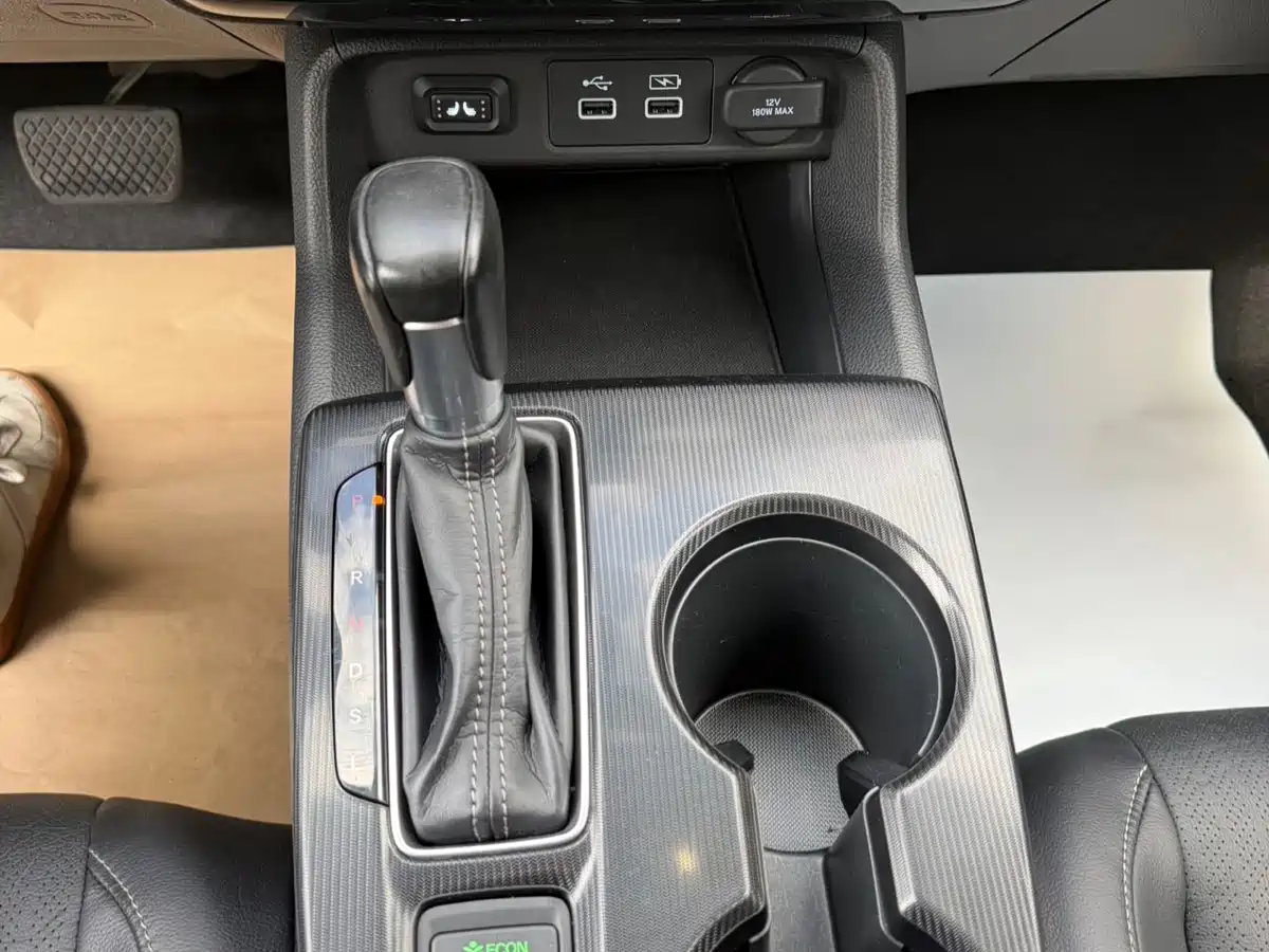 Honda Civic id 4654521 из Китая 23