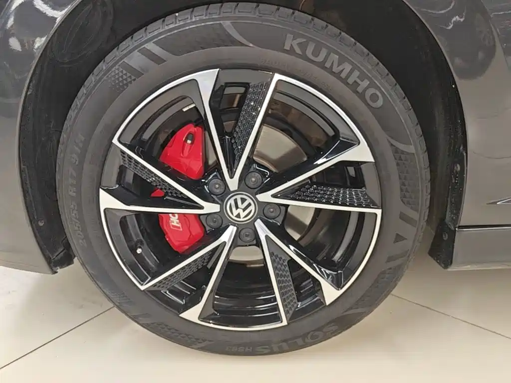 Volkswagen Sagitar — миниатюра 23