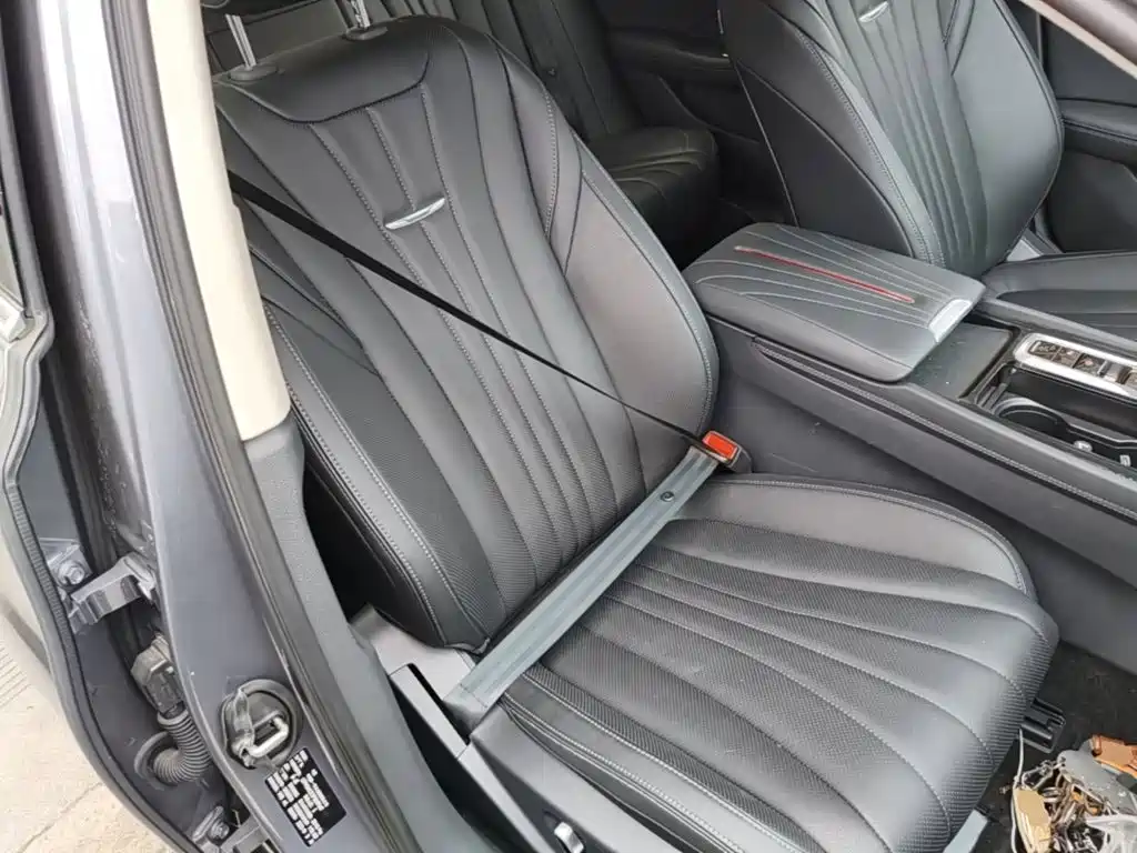 Hongqi Hongqi H5 — миниатюра 25