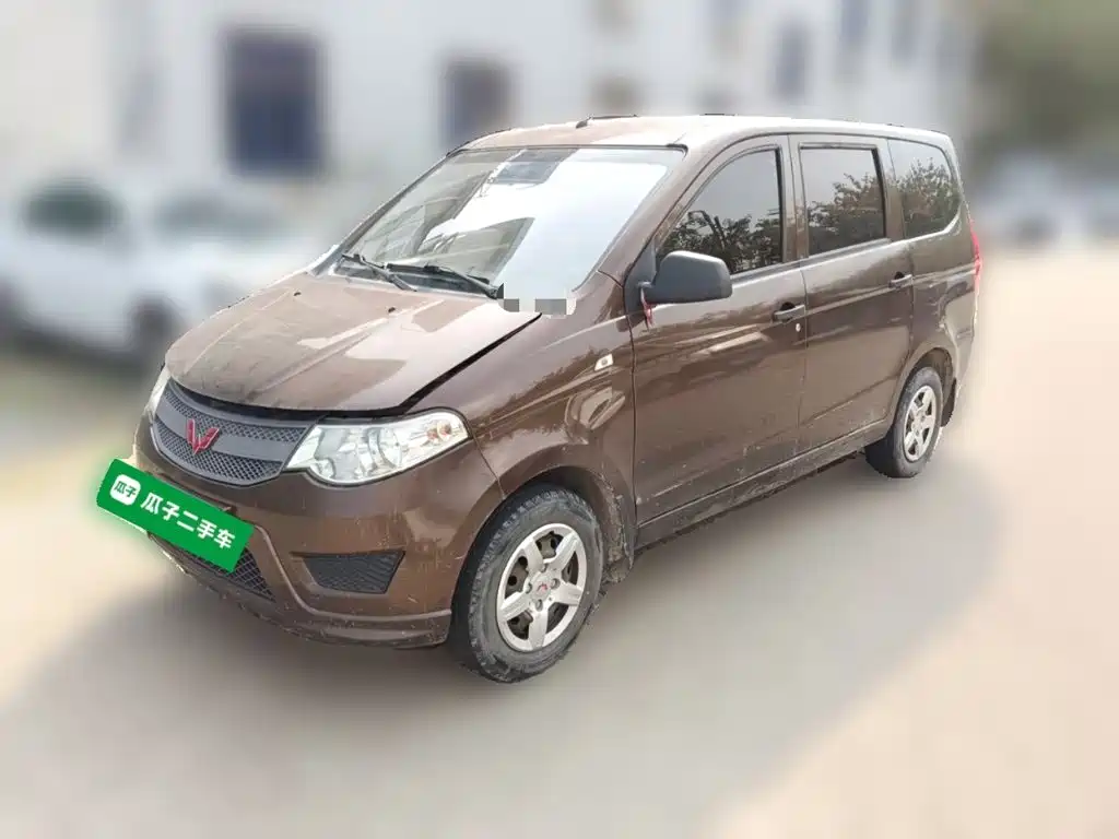 Wuling Hongguang — миниатюра 2