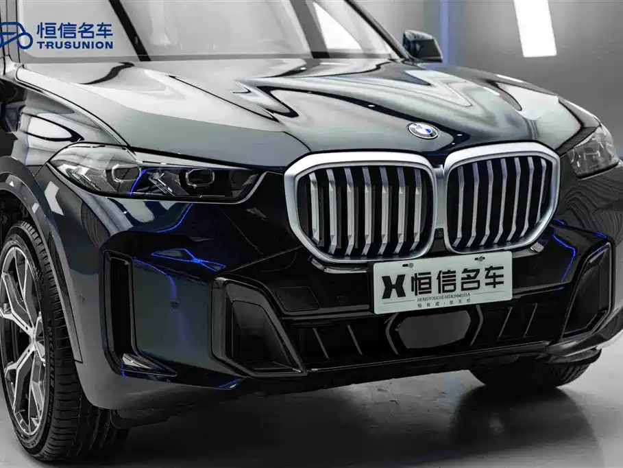 BMW X5 2023 xDrive 30Li Premium M Sport