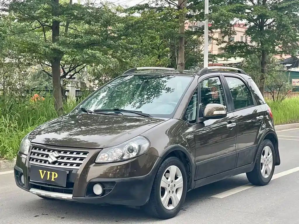 Suzuki SX4 2013