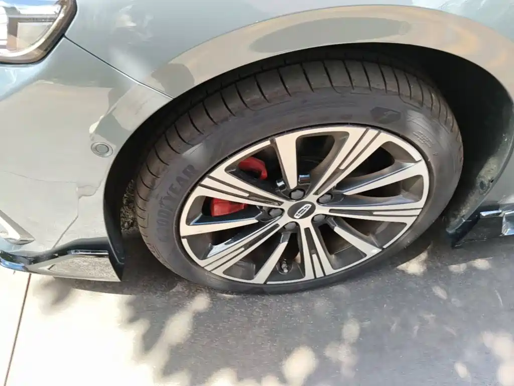 Geely Xingrui — миниатюра 23