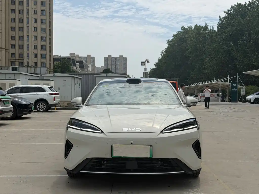 BYD Seal 07 DM-i — миниатюра 2