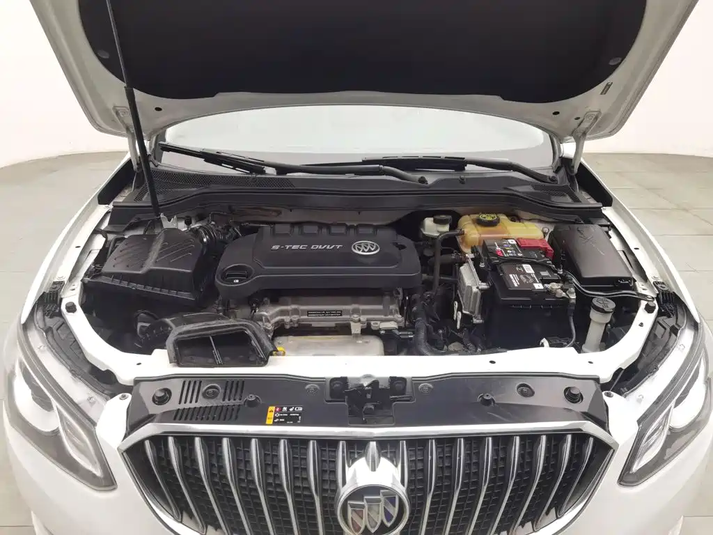 Buick Excelle — миниатюра 6