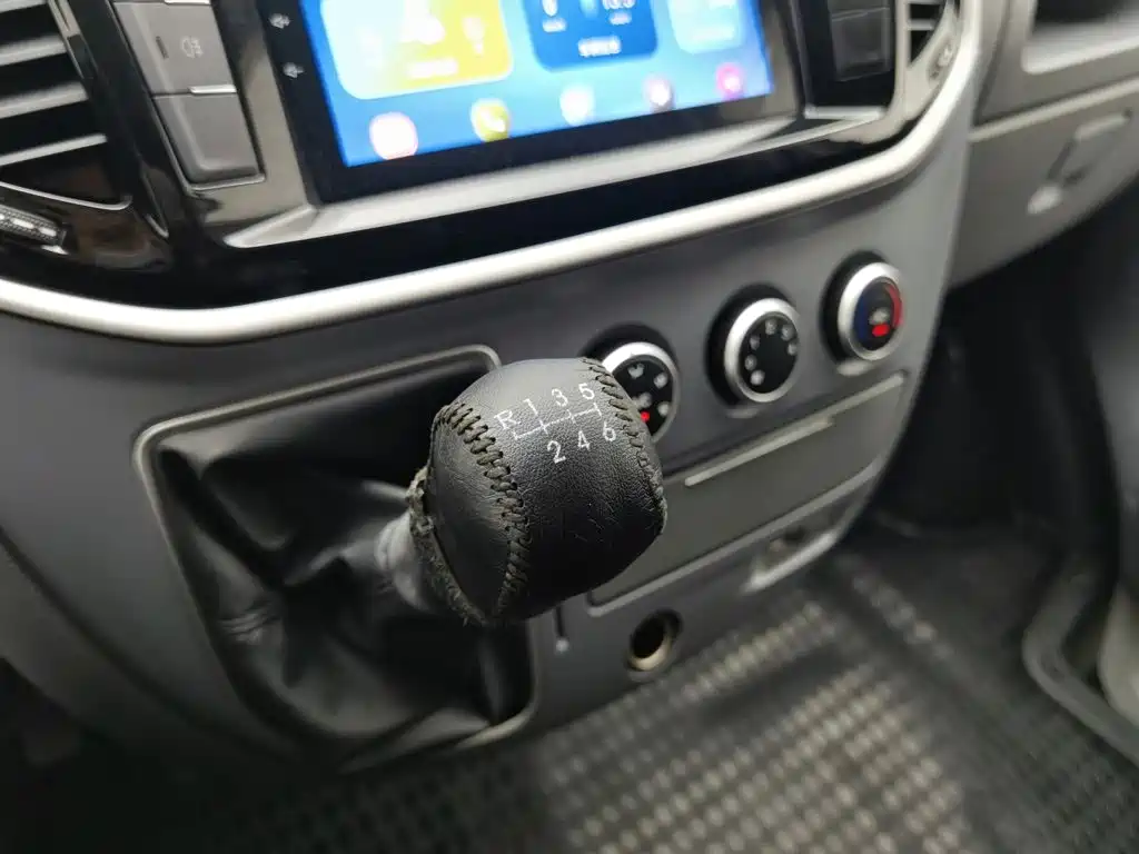 MAXUS V80 — миниатюра 13