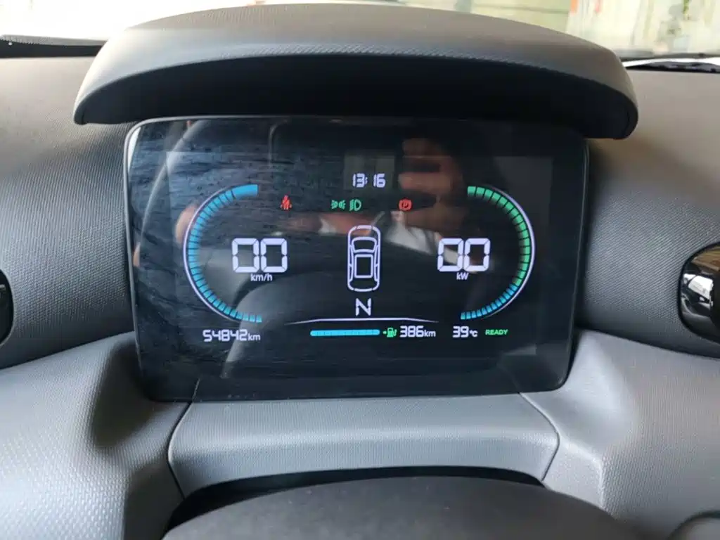 Leapmotor Leapmotor T03 — миниатюра 12