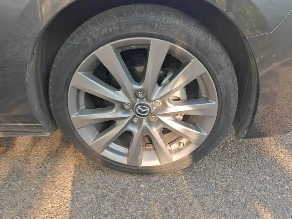Mazda 3 Axela — миниатюра 8