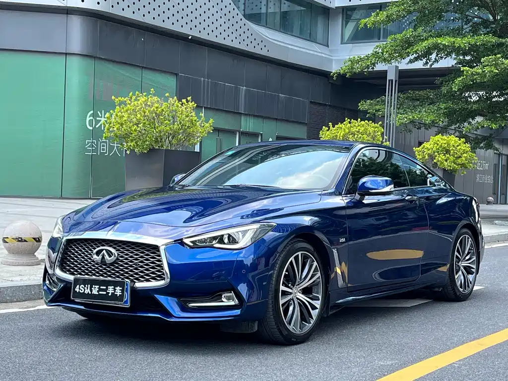 Купить Infiniti Q60