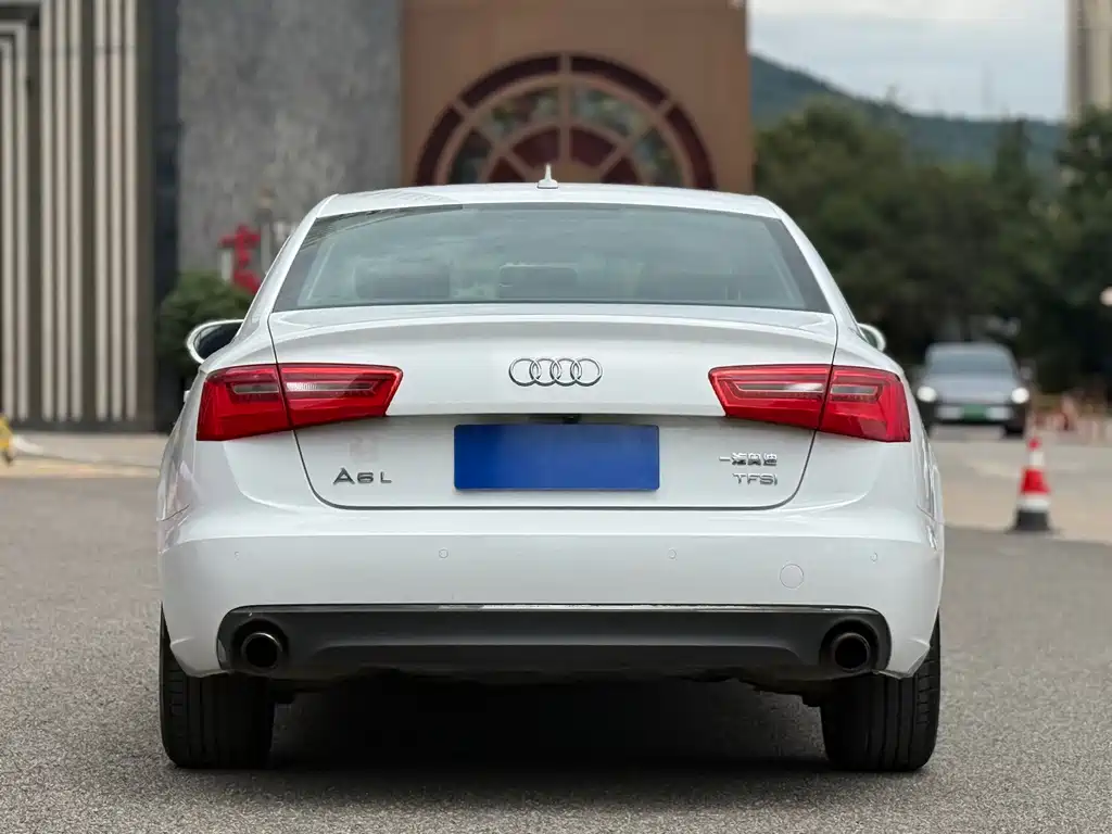 Audi A6L — миниатюра 13