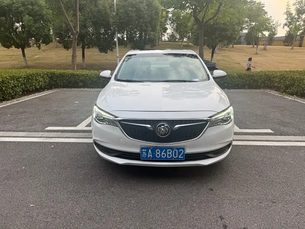 Buick Excelle — миниатюра 2