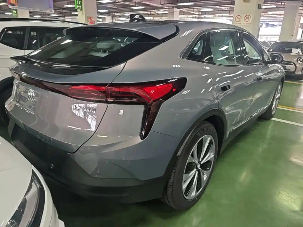 Buick E4 — миниатюра 7