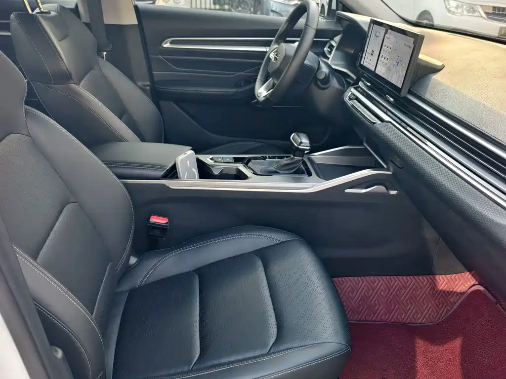 Geely Emgrand — миниатюра 8