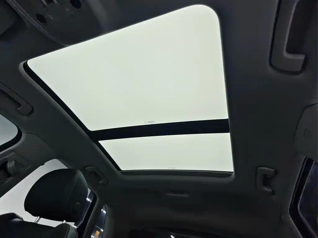 Audi Q3 — миниатюра 11