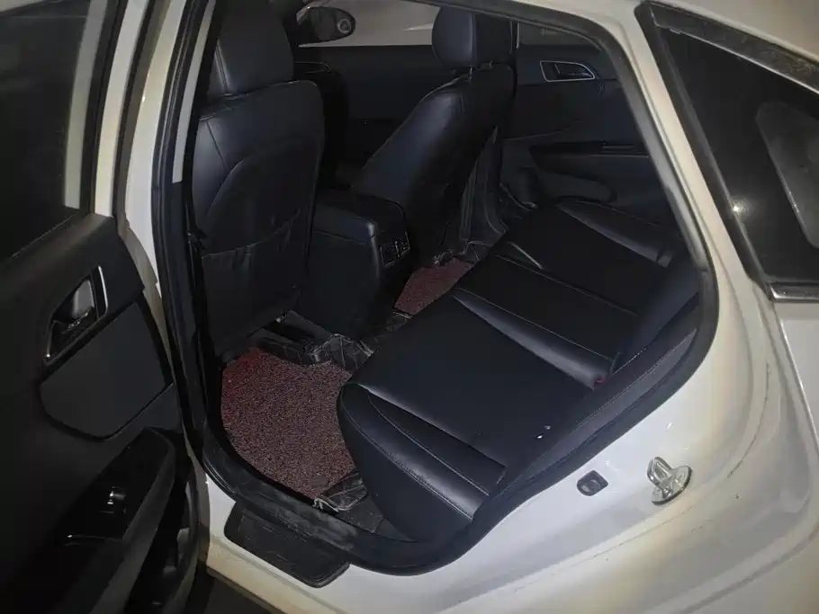 Hyundai Mistra — миниатюра 11
