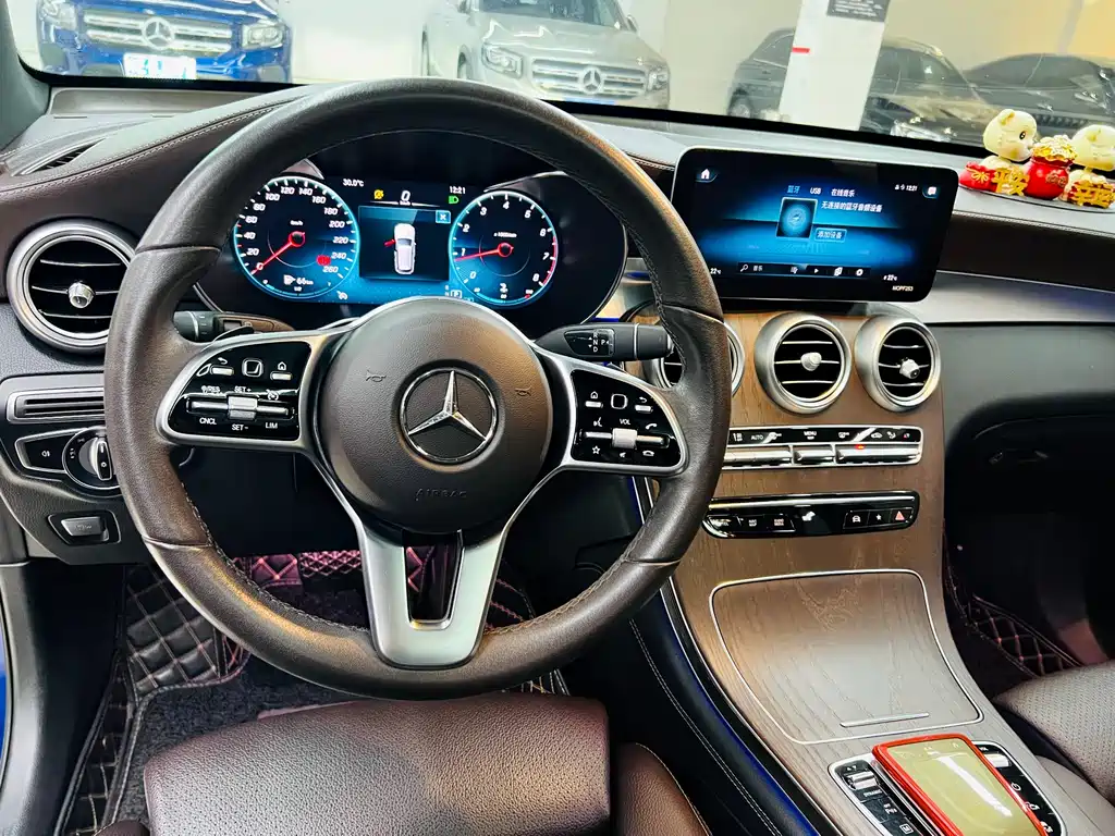 Mercedes-Benz GLC 2021 GLC 260 L 4MATIC Luxury