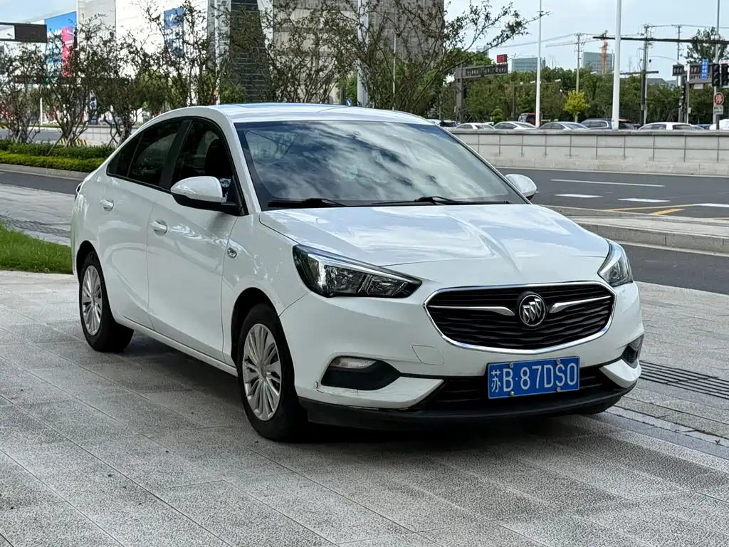 Buick Excelle — миниатюра 3