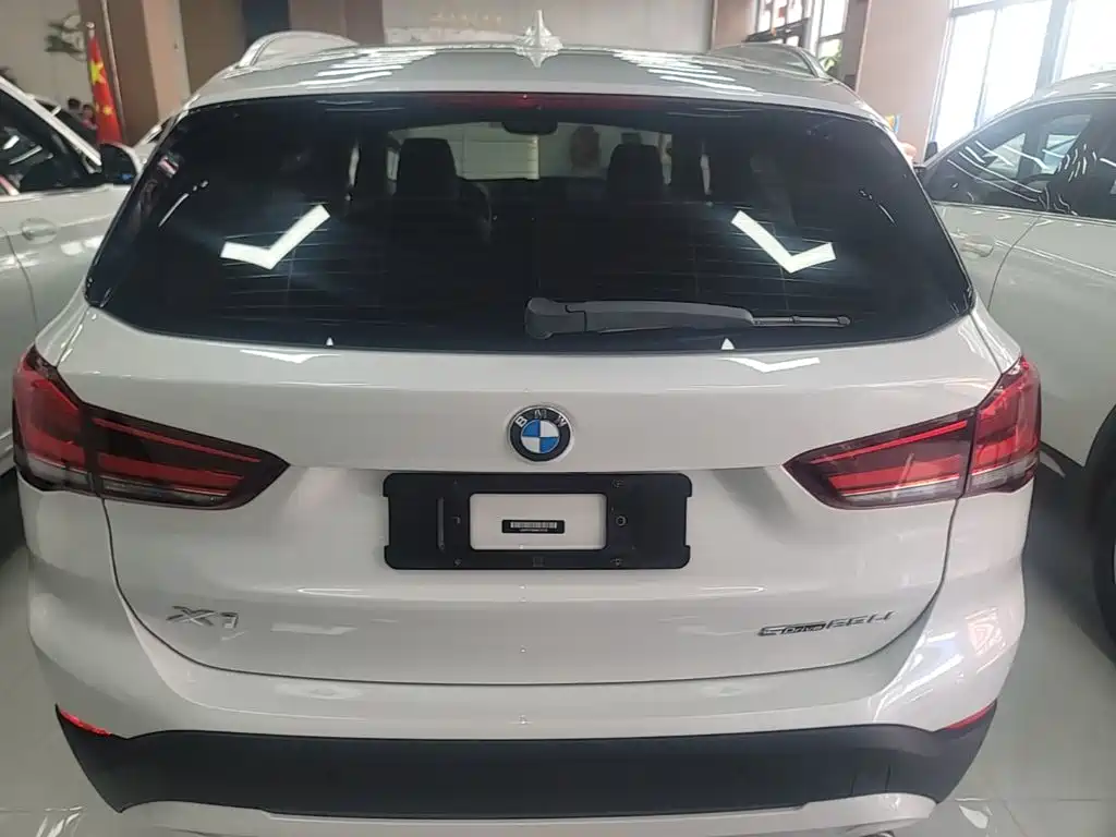 BMW X1 — миниатюра 6