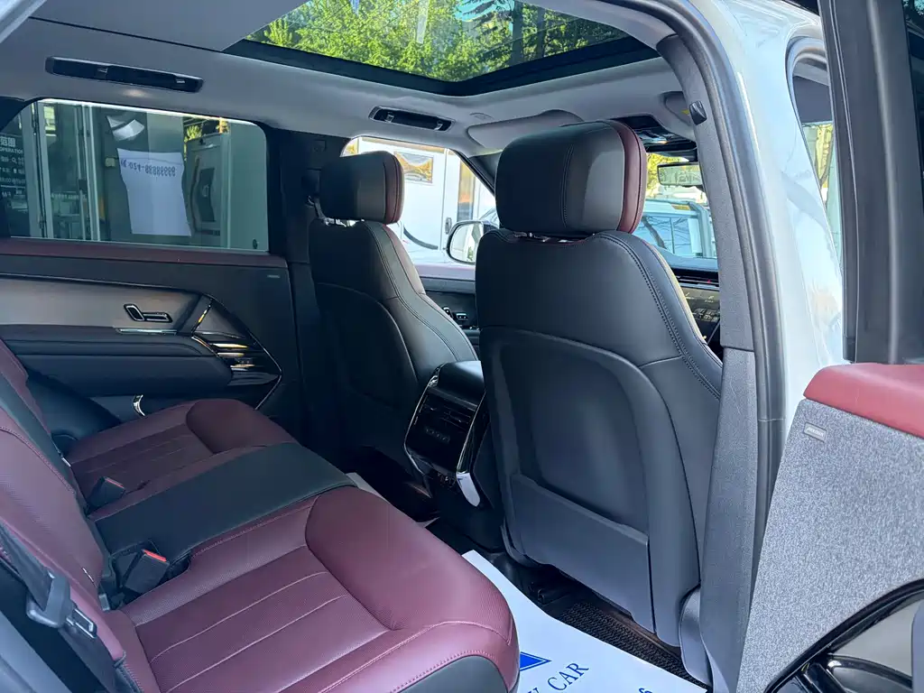 Land Rover Sport — миниатюра 8