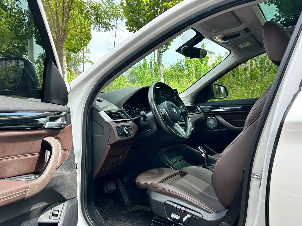 BMW X1 — миниатюра 10