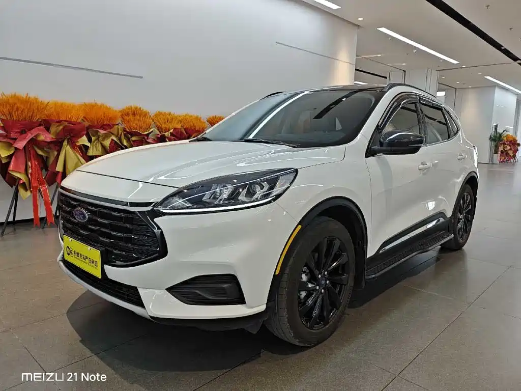 Купить Ford Escape