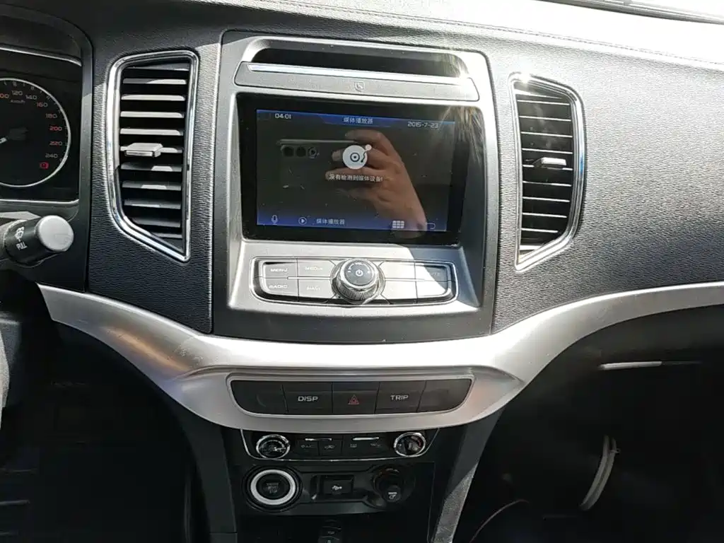 Geely Vision — миниатюра 18