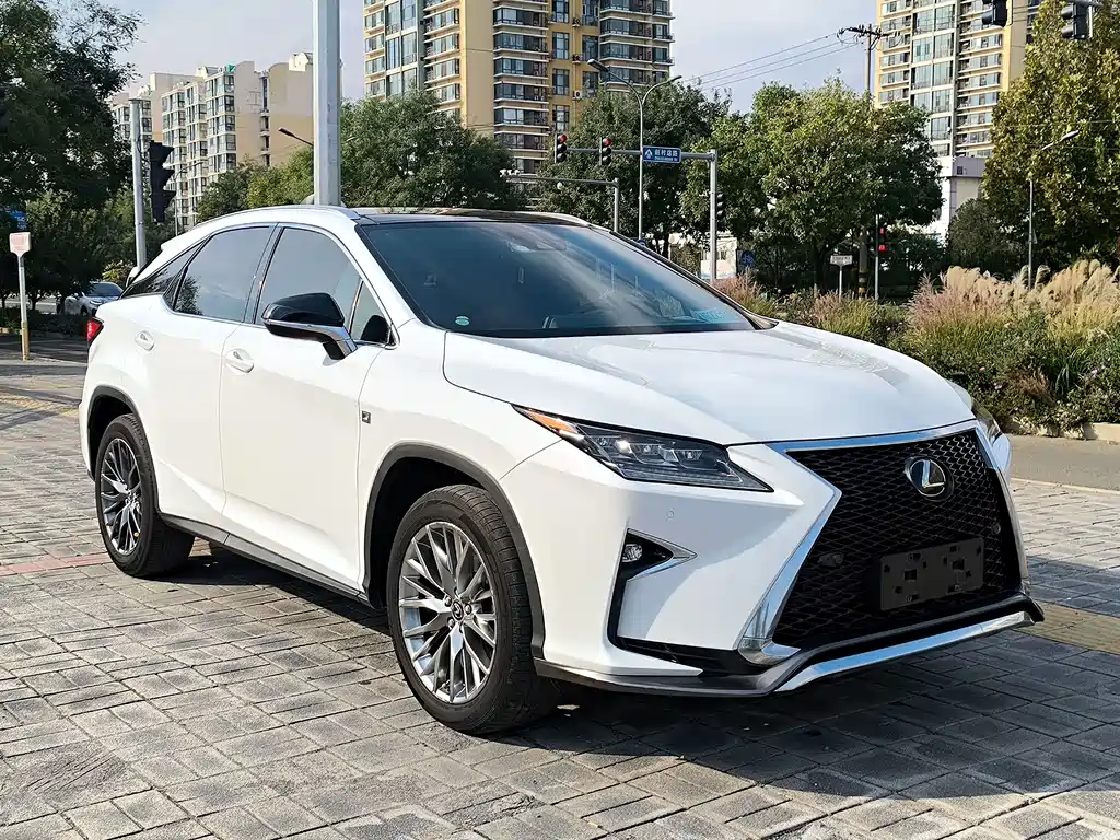Lexus RX — миниатюра 10