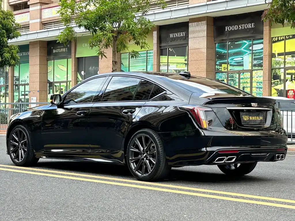 Cadillac CT5 — миниатюра 4
