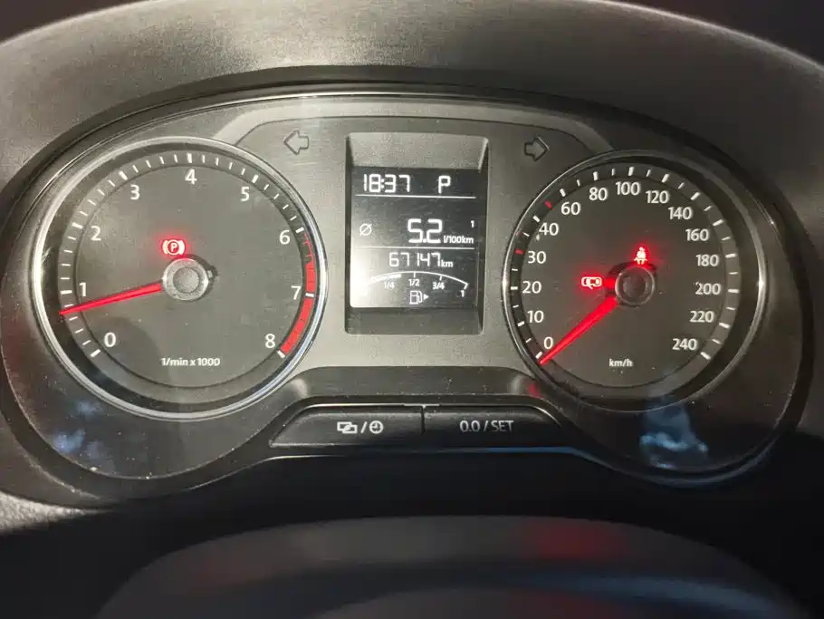 Volkswagen Polo — миниатюра 14