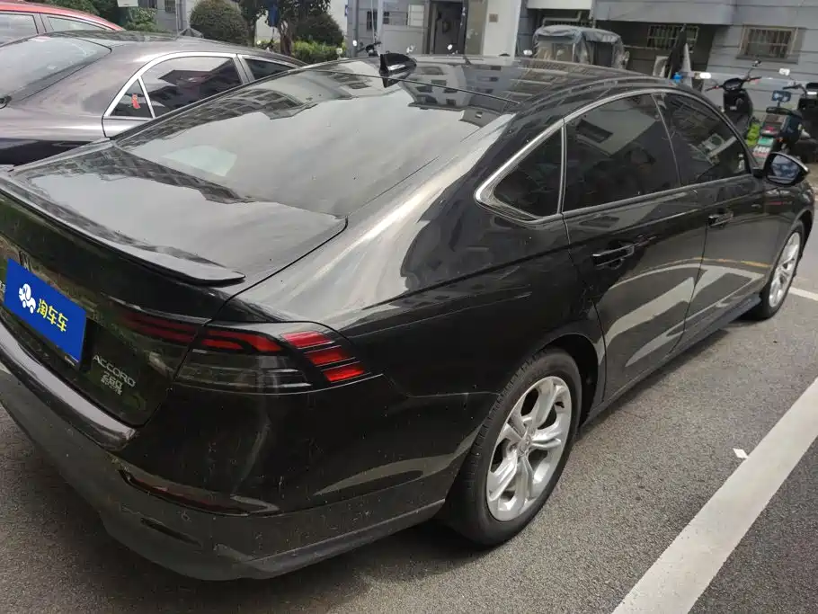 Honda Accord — миниатюра 3