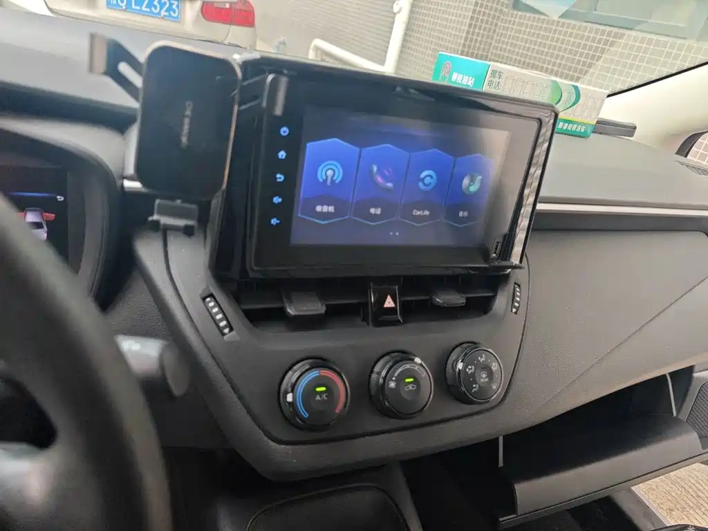 Toyota Corolla — миниатюра 9