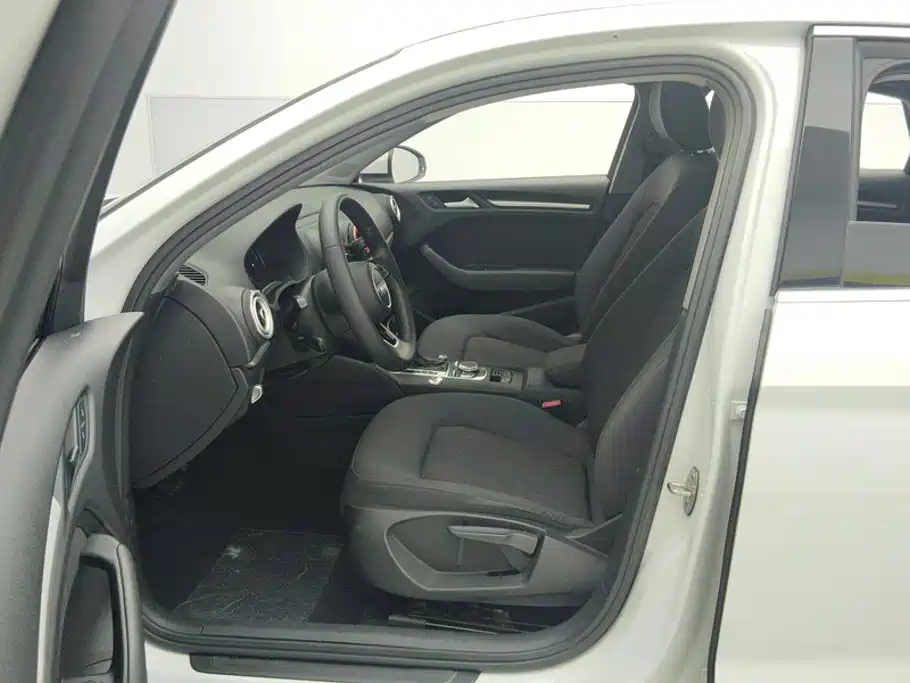 Audi A3 — миниатюра 9