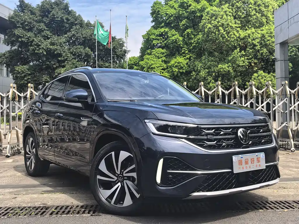 Volkswagen TayronX X 2023 330TSI Luxury