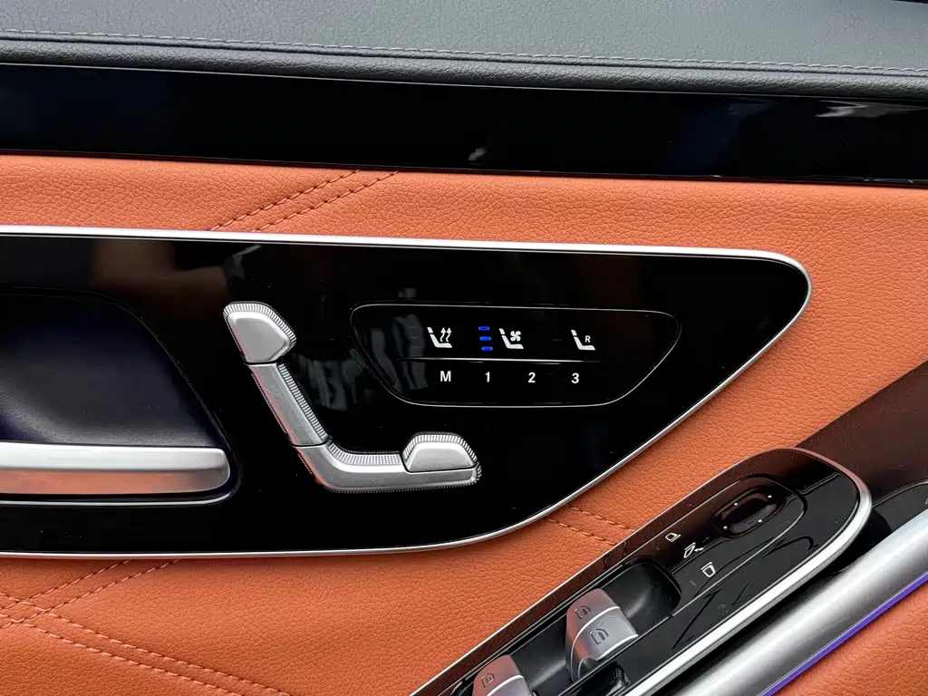 Mercedes-Benz S-Class — миниатюра 10