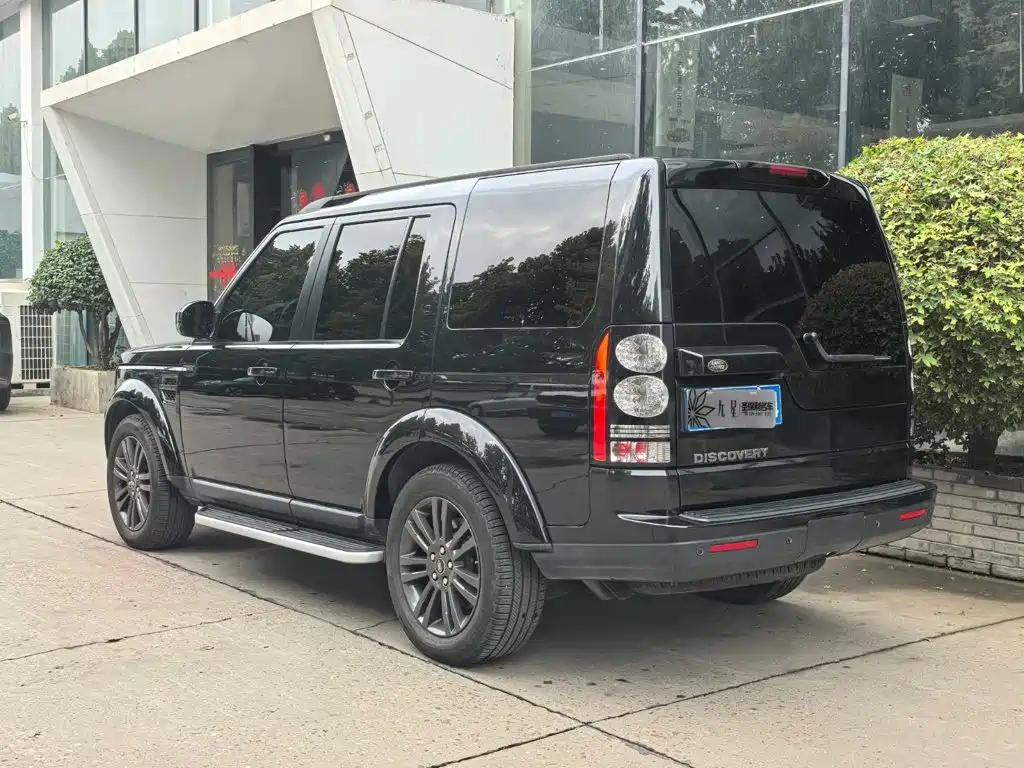Land Rover Discovery — миниатюра 3