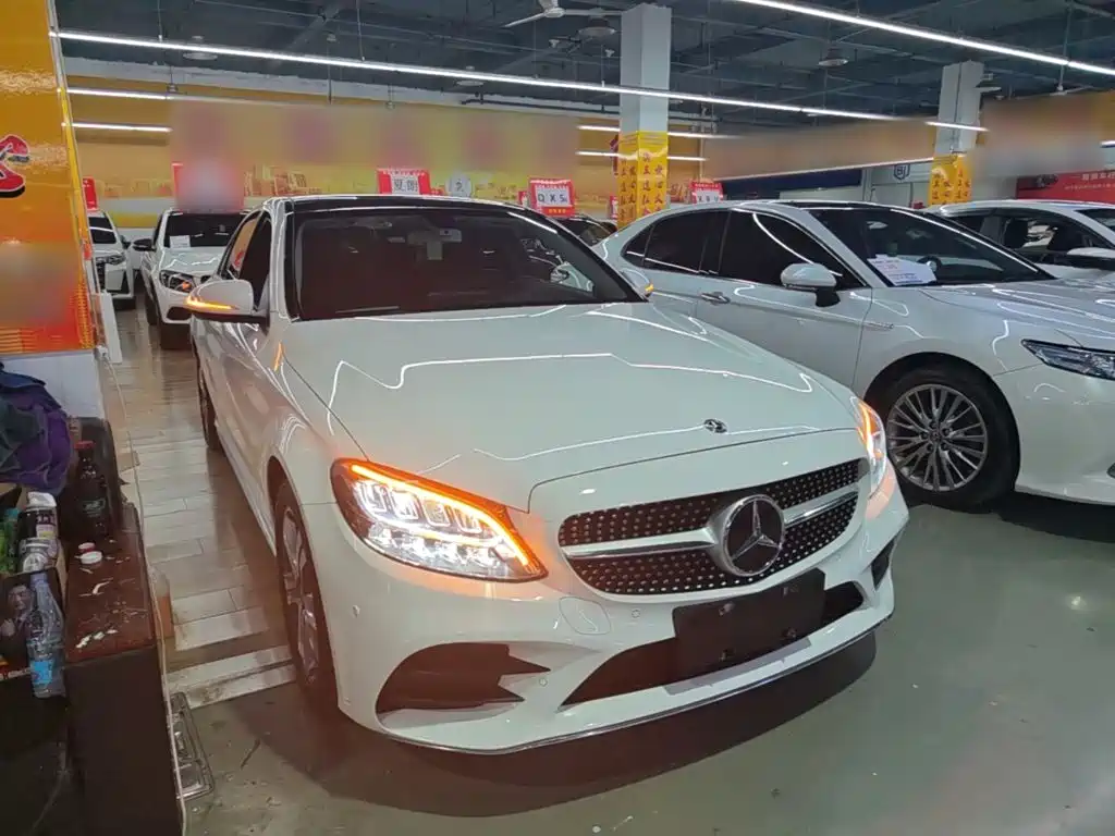 Mercedes-Benz C-Class — миниатюра 4