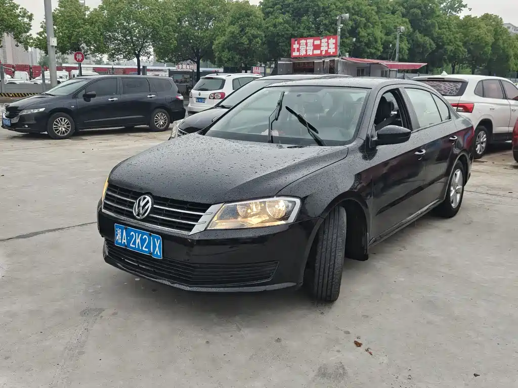 Купить Volkswagen Lavida