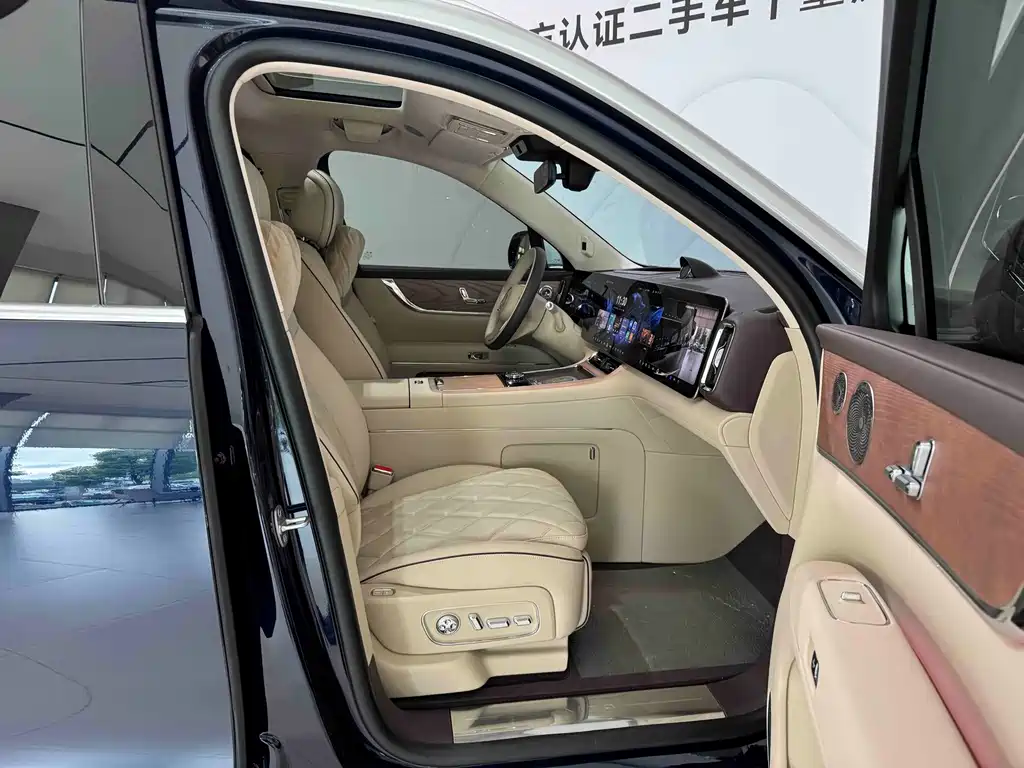 AITO Wenjie AITO M9 — миниатюра 10