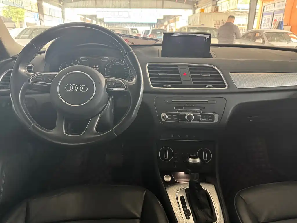 Audi Q3 — миниатюра 8