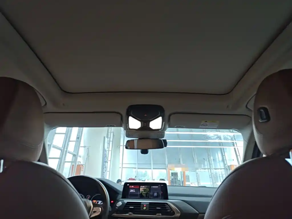 BMW X3 — миниатюра 18