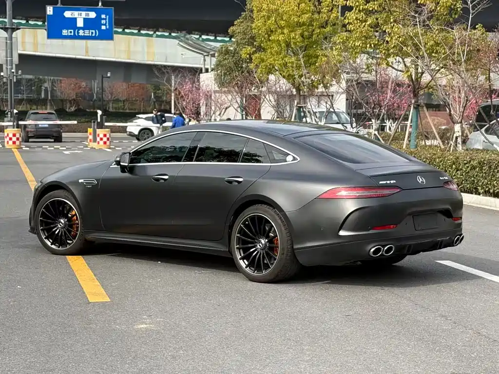 MERCEDES-BENZ AMG GT