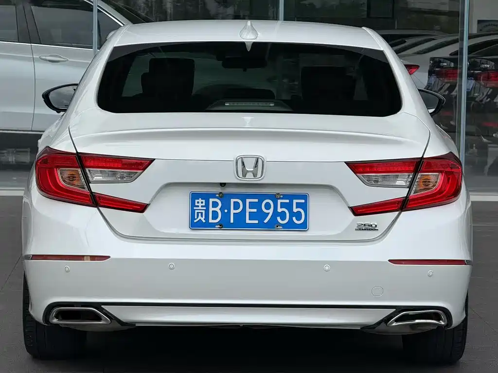 Honda Accord — миниатюра 4