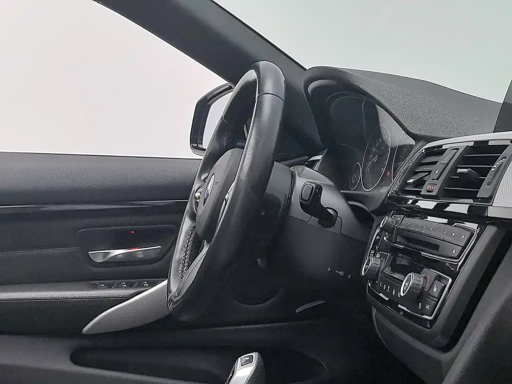 BMW 4 Series — миниатюра 22