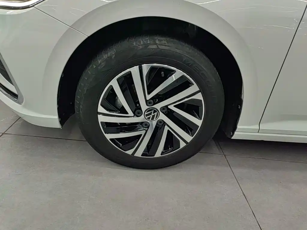 Volkswagen Lavida — миниатюра 23
