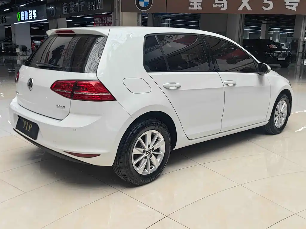 Volkswagen Golf — миниатюра 9