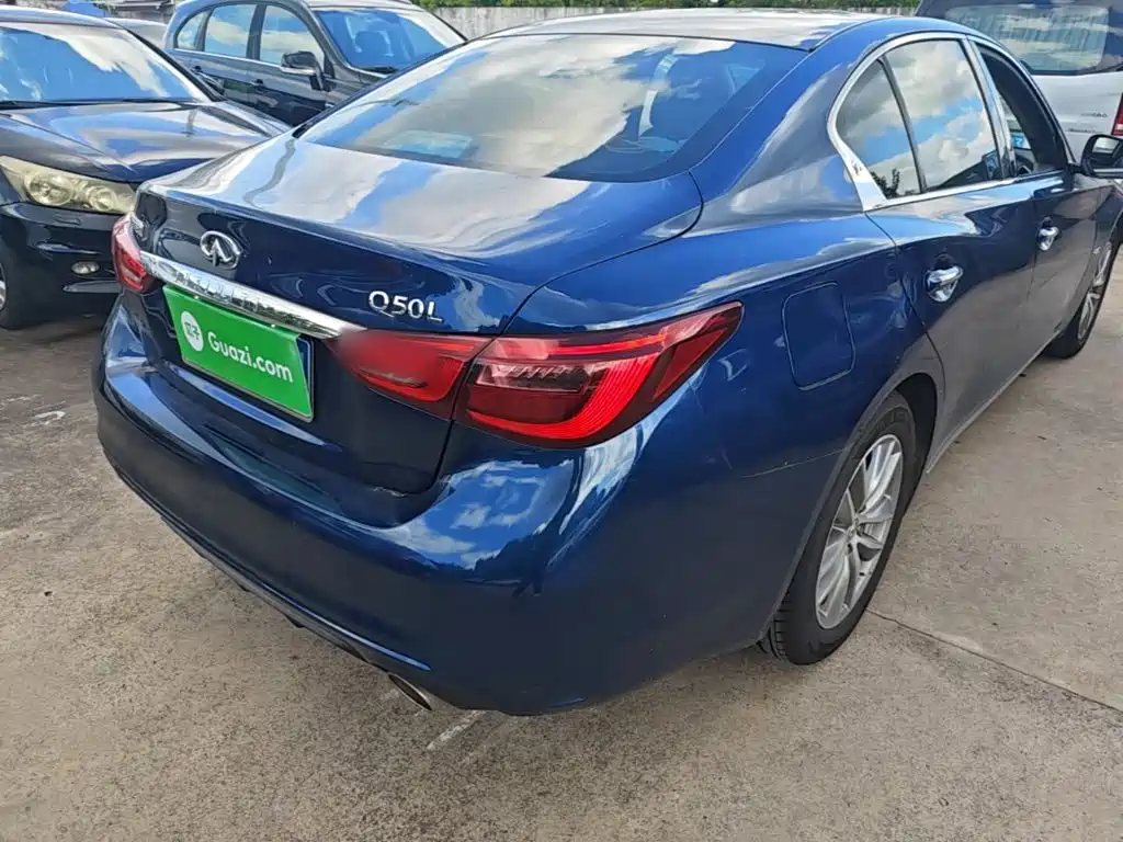 Infiniti Q50L — миниатюра 8