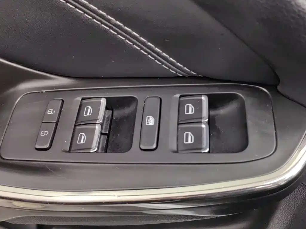 Chery Tiggo 8 — миниатюра 9