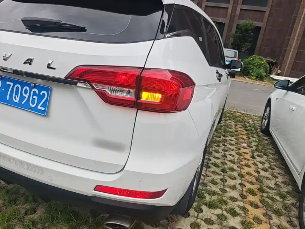 Haval M6 — миниатюра 8